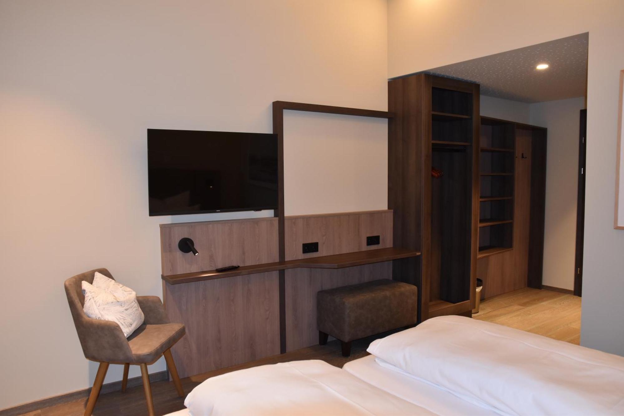 Hafnerhotel - Das Kachelofen-Wohlfuehlhotel Візельбург Екстер'єр фото